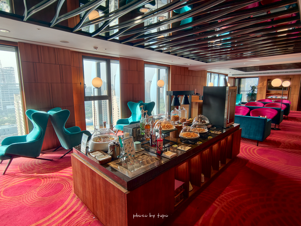 高雄 H2O Hotel 水京棧國際酒店評價|值得住嗎?超狂下午茶、京站會館菜色、透明泳池、房型、早餐牛排完整開箱 高雄 H2O Hotel 水京棧國際酒店評價|值得住嗎?超狂下午茶、京站會館菜色、透明泳池、房型、早餐牛排完整開箱