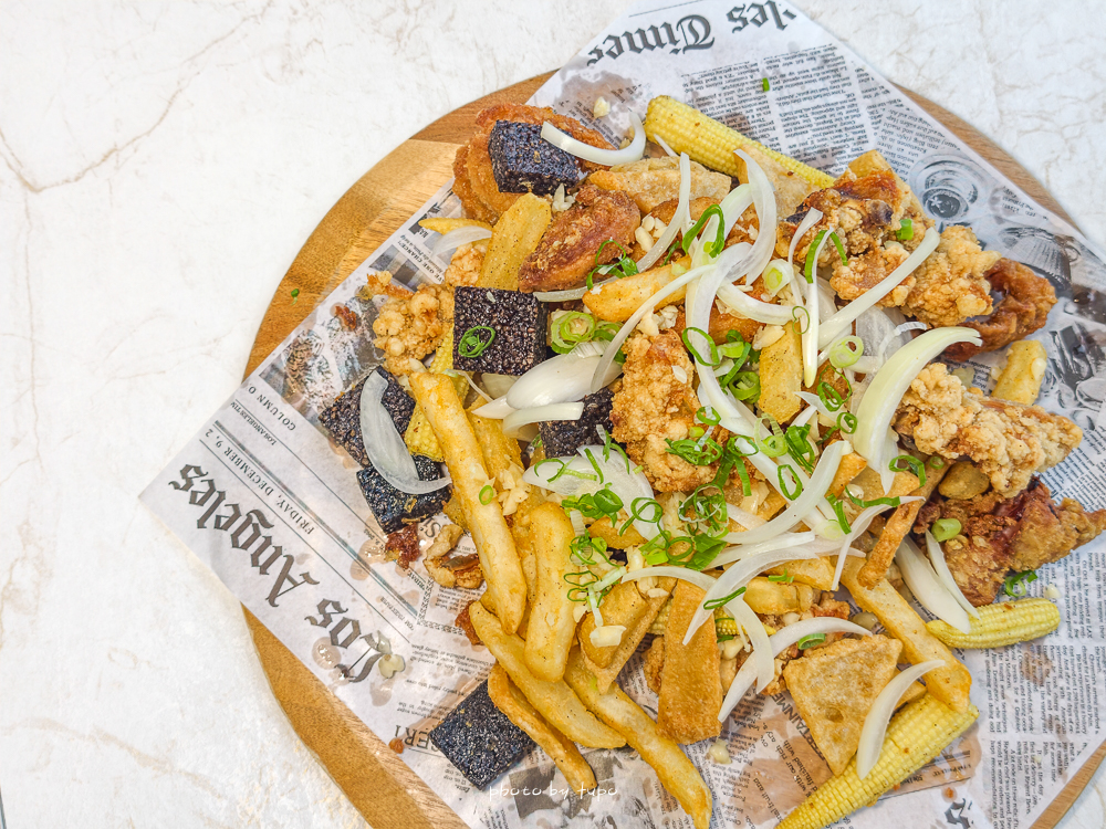 高雄 H2O Hotel 水京棧國際酒店評價｜值得住嗎？超狂下午茶、京站會館菜色、透明泳池、房型、早餐牛排完整開箱