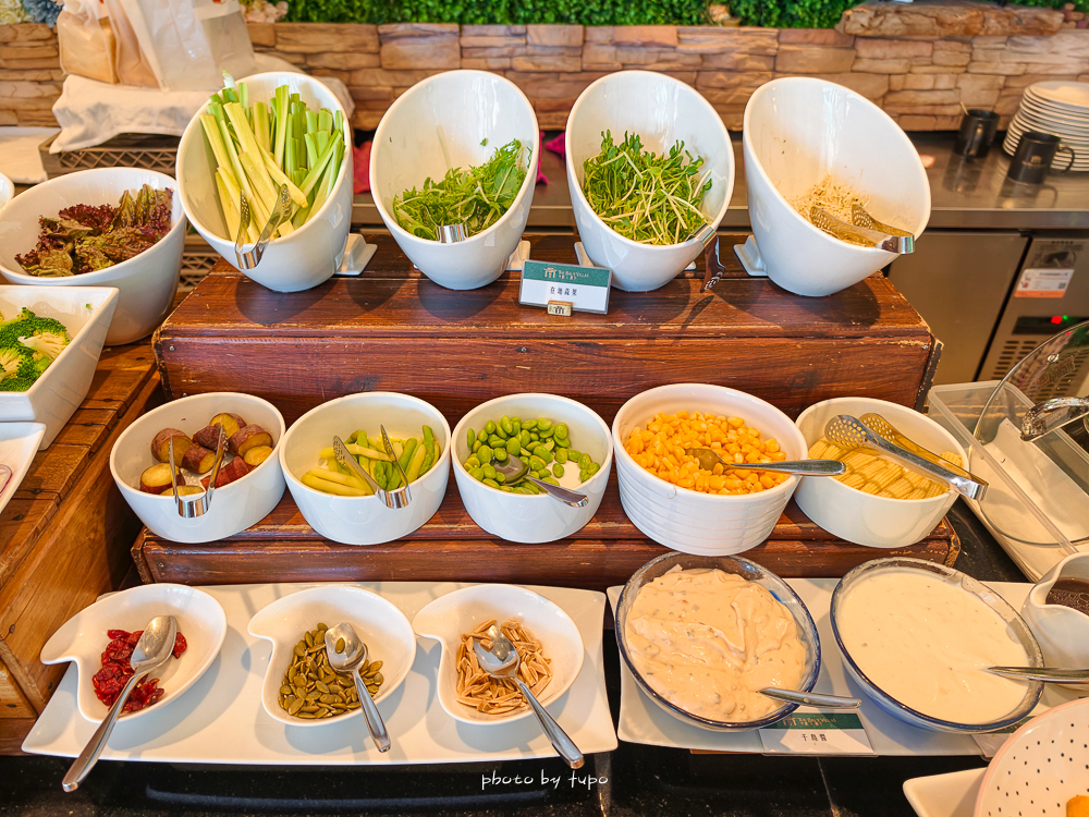 牛眠埔里二訪開箱｜蔡依林也住過的埔里 Villa 住宿推薦！峇里島風場景、夢幻 DIY、無邊際泳池，一泊三食超放鬆