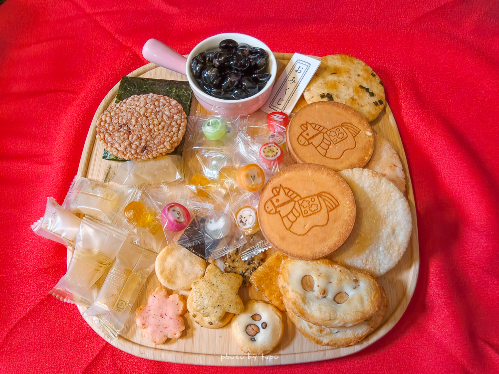 日本伴手禮最新「2026日本新年禮盒」盤點Top10日本新年禮盒熱銷款,送人送禮首選 日本伴手禮最新「2026日本新年禮盒」盤點Top10日本新年禮盒熱銷款,送人送禮首選