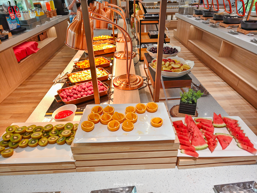 2026 關西六福莊團購優惠｜含早餐＋升級自助晚餐、暢玩六福村二日、動物體驗，第二晚 $5999 起