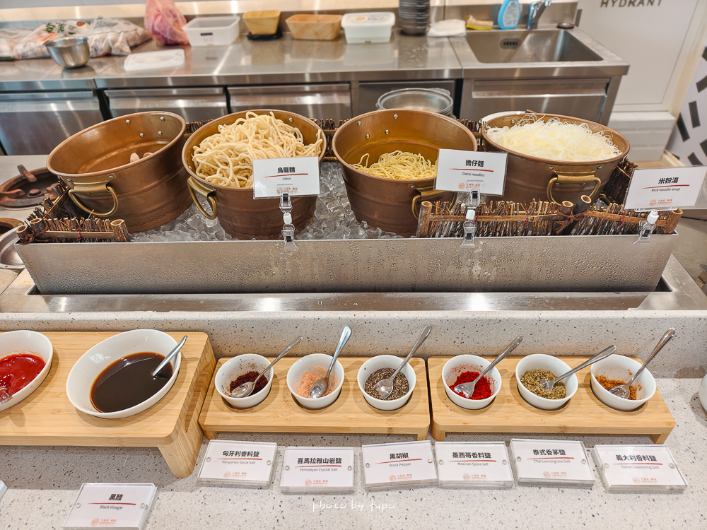 2026 關西六福莊團購優惠｜含早餐＋升級自助晚餐、暢玩六福村二日、動物體驗，第二晚 $5999 起