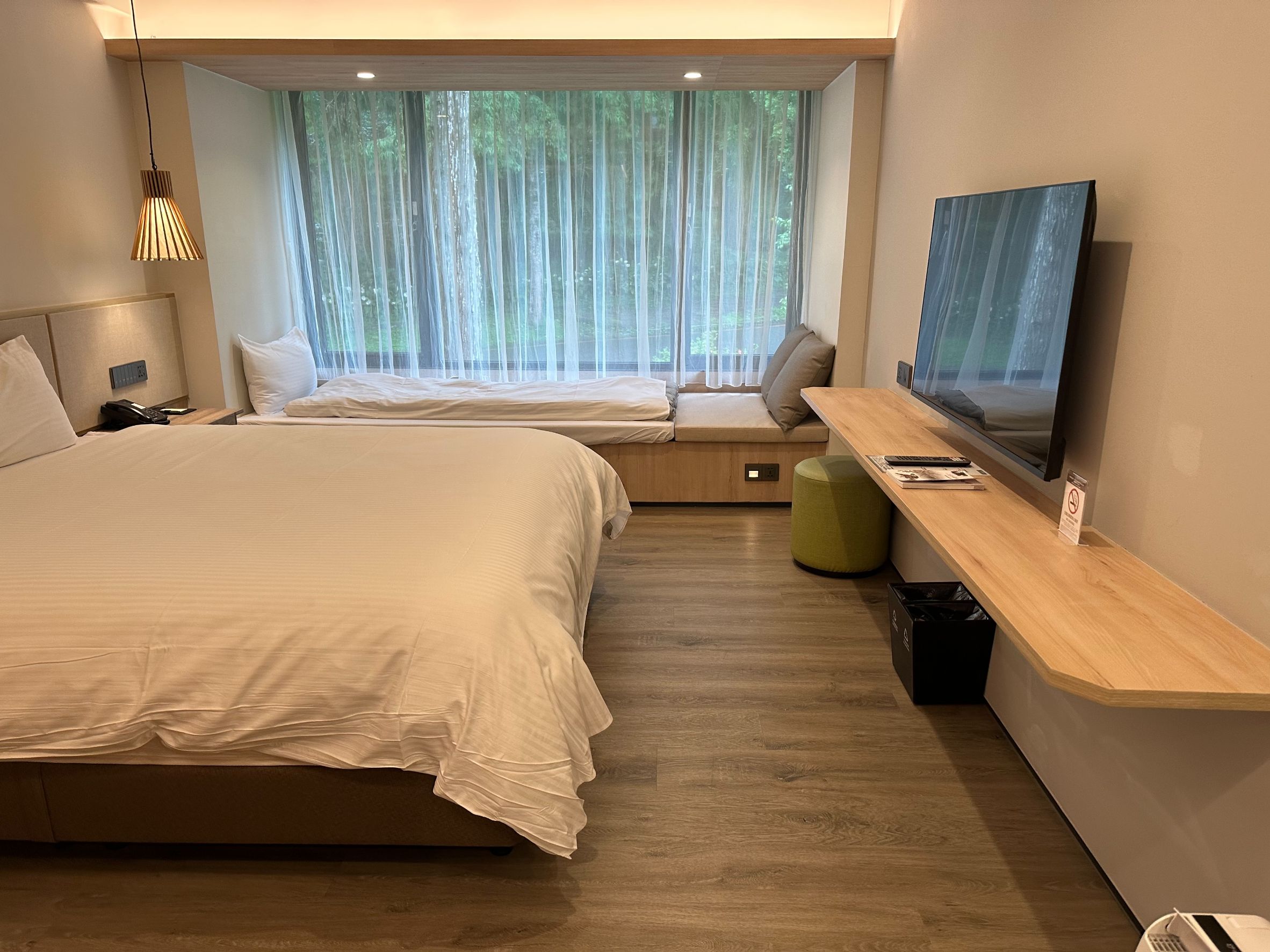 溪頭住宿推薦｜溪頭福華渡假飯店｜住進森林裡的滿版星空飯店，4/30 前限定螢火蟲體驗，含夜間導覽與五感 DIY 活動