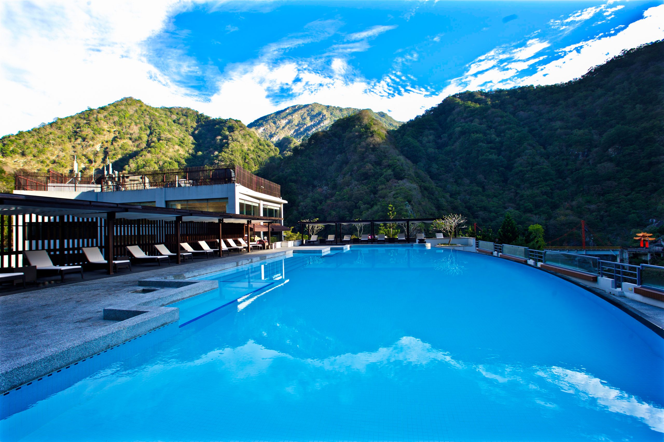 花蓮太魯閣住宿推薦|2026 太魯閣晶英酒店|無邊際峽谷泳池+親子遊戲區|團購優惠 花蓮太魯閣住宿推薦|2026 太魯閣晶英酒店|無邊際峽谷泳池+親子遊戲區|團購優惠