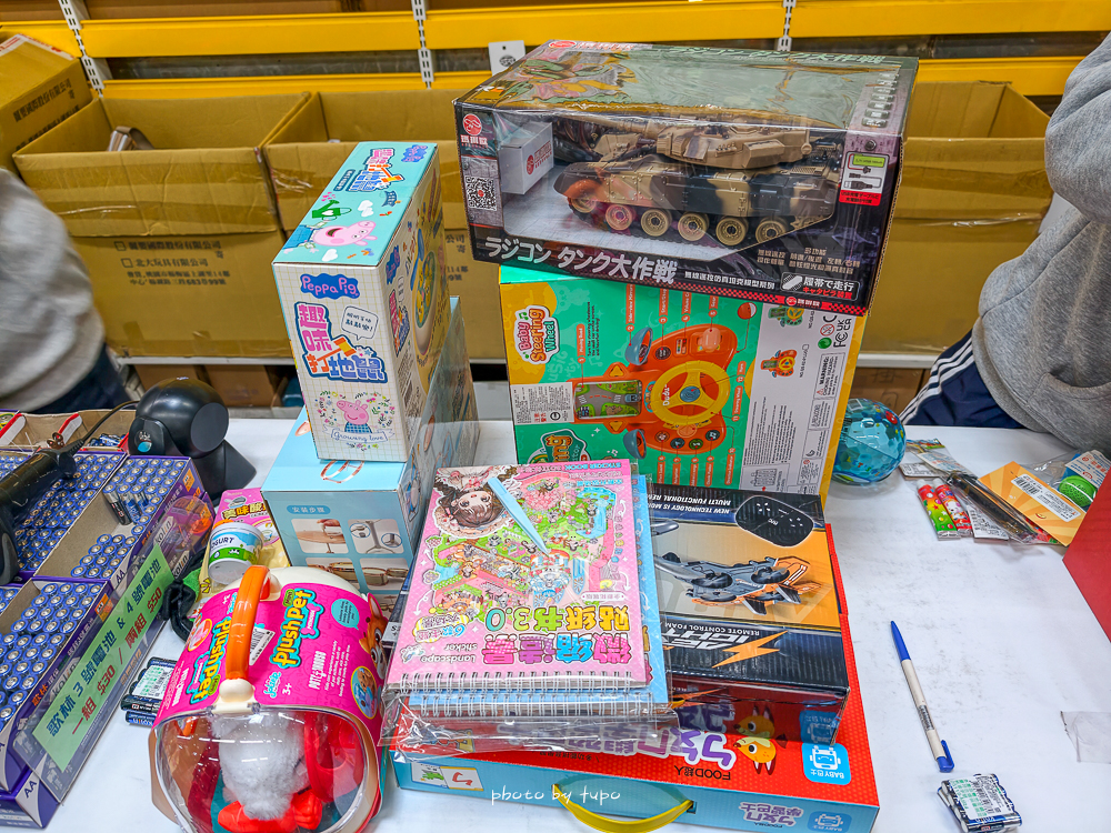 2026台中豐原玩具批發工廠全新開館｜剪刀石頭布玩具店｜百坪空間×破萬種百元玩具，新年玩具禮物交換禮物考試禮物一次買齊！