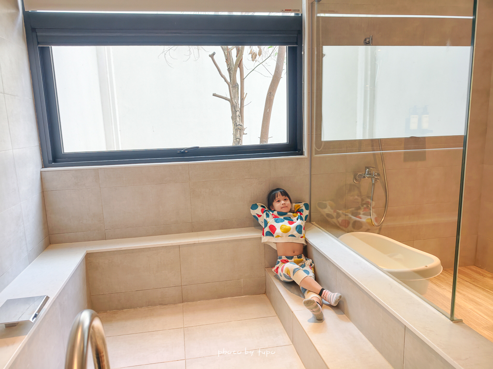 嘉義親子住宿｜嘉義棒棒積木飯店親子館與本館差在哪？親身入住評比＋早餐、遊戲區開箱