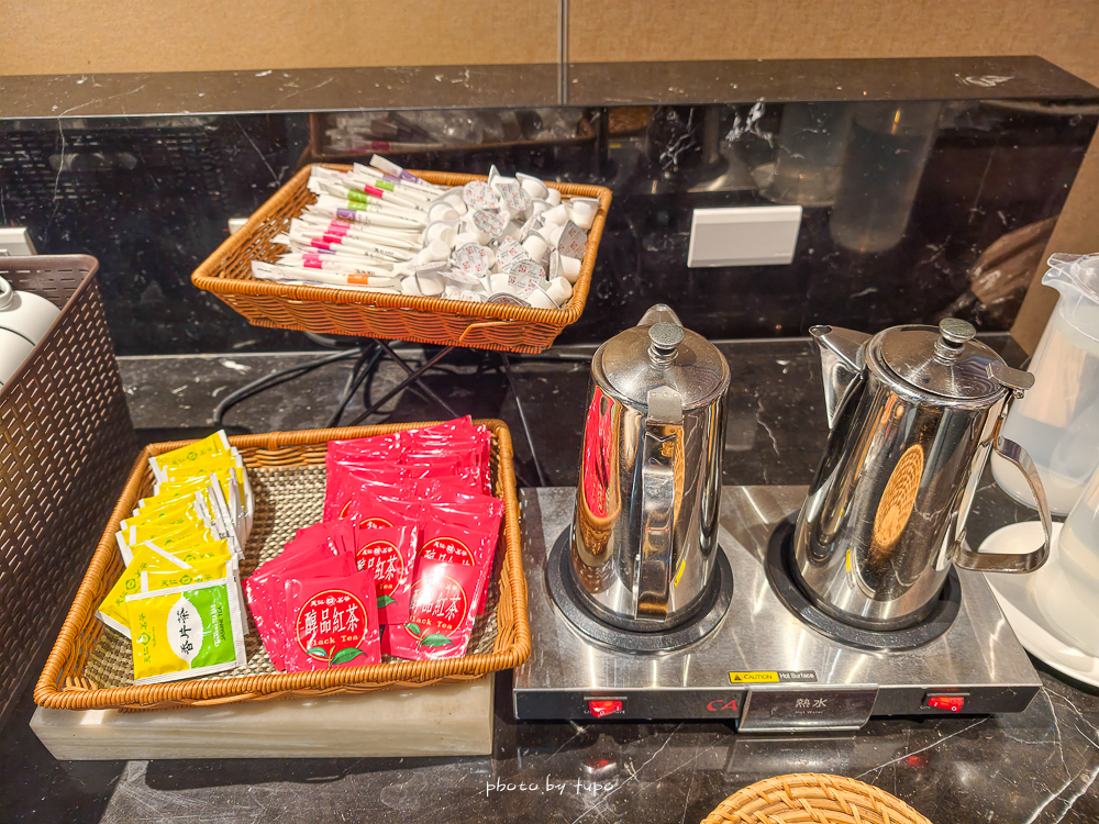 嘉義親子住宿｜嘉義棒棒積木飯店親子館與本館差在哪？親身入住評比＋早餐、遊戲區開箱