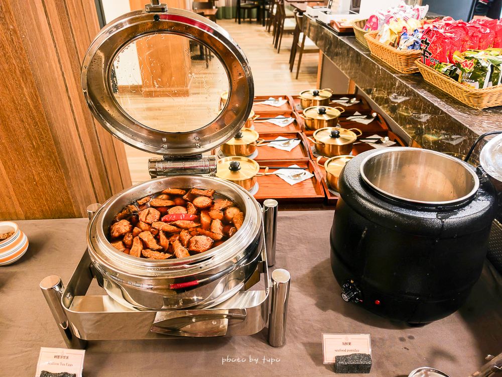 花蓮瑞穗住宿推薦｜天成逸旅蝴蝶谷，森林溫泉Villa一泊二食，螢火蟲季必住＋煮蛋煮玉米＋宵夜免費吃