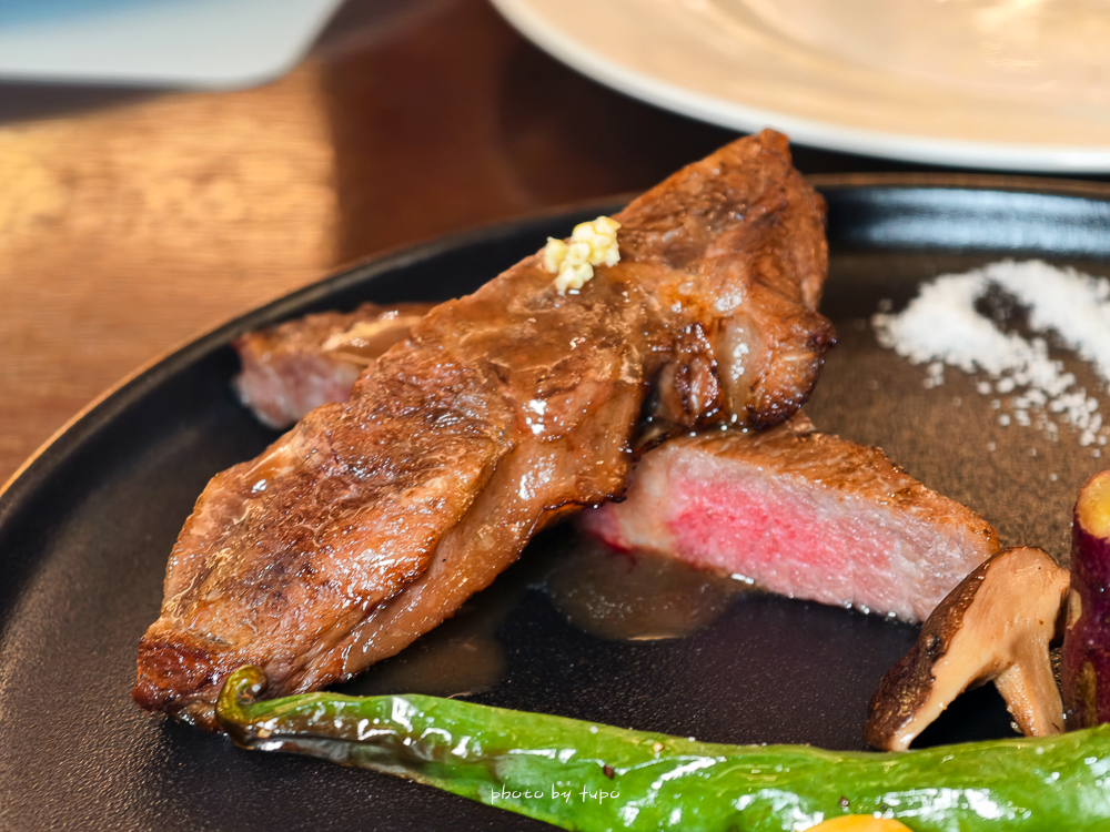 花蓮瑞穗住宿推薦｜天成逸旅蝴蝶谷，森林溫泉Villa一泊二食，螢火蟲季必住＋煮蛋煮玉米＋宵夜免費吃