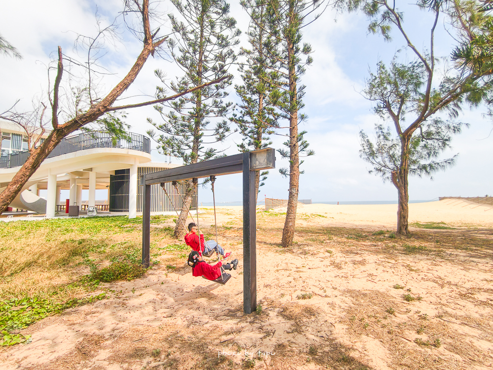 澎湖咖啡廳推薦｜笑ㄟ咖啡澎湖店，隘門沙灘海景第一排，空ㄟ農場最新場域、窯烤披薩必吃、菜單價位