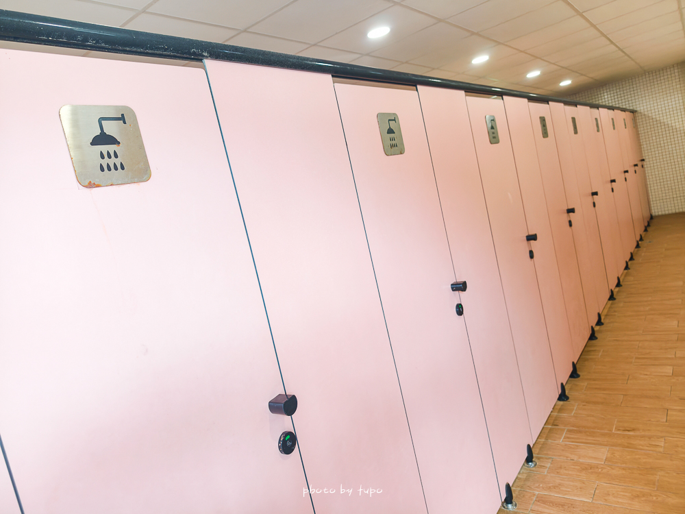 澎湖咖啡廳推薦｜笑ㄟ咖啡澎湖店，隘門沙灘海景第一排，空ㄟ農場最新場域、窯烤披薩必吃、菜單價位