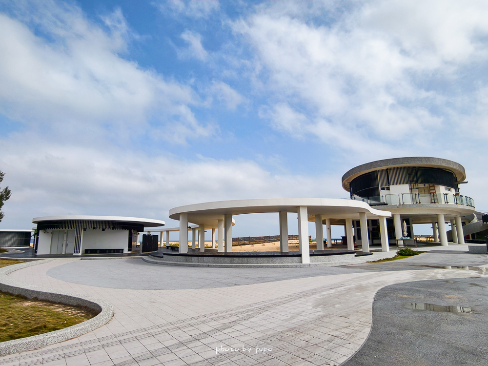 澎湖咖啡廳推薦｜笑ㄟ咖啡澎湖店，隘門沙灘海景第一排，空ㄟ農場最新場域、窯烤披薩必吃、菜單價位