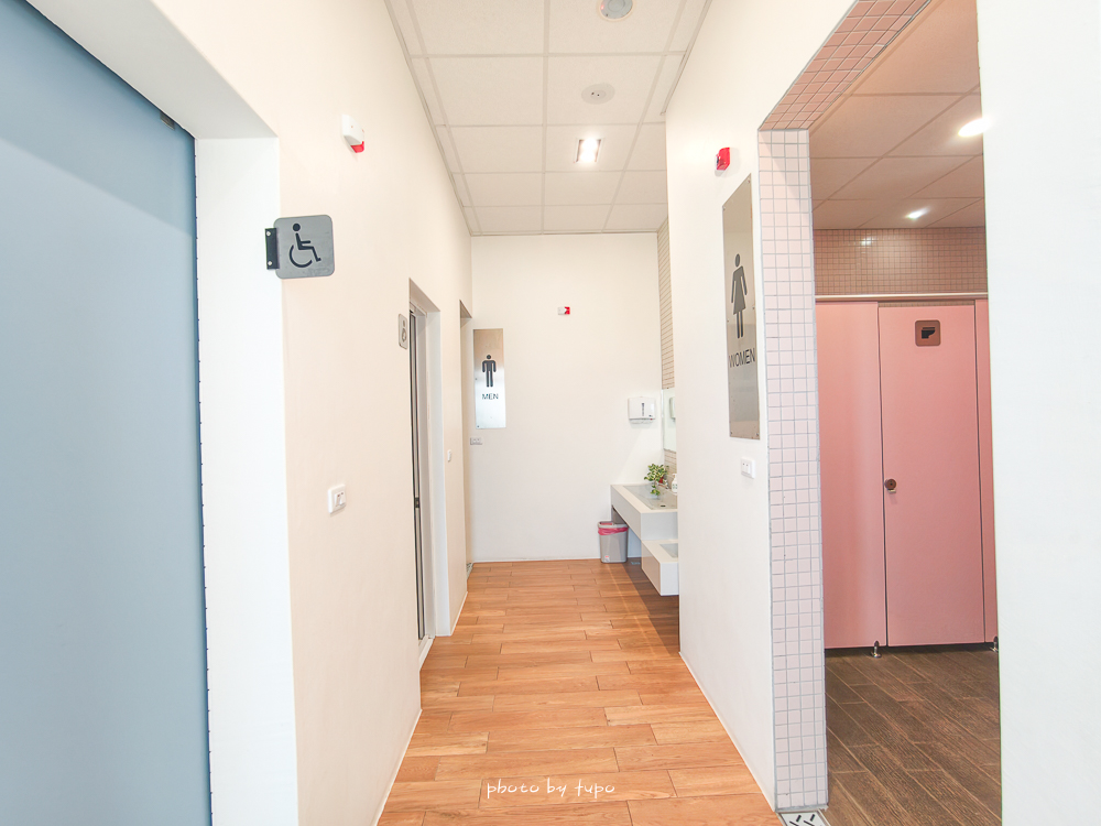 澎湖咖啡廳推薦｜笑ㄟ咖啡澎湖店，隘門沙灘海景第一排，空ㄟ農場最新場域、窯烤披薩必吃、菜單價位