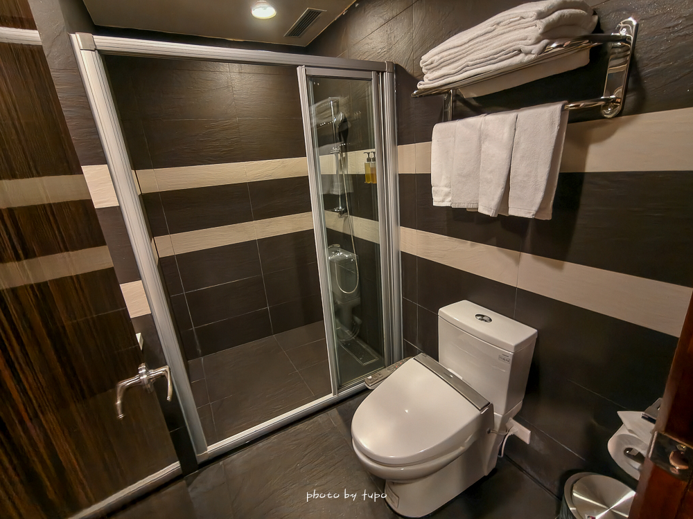 日月潭住宿推薦｜力麗哲園飯店月潭館＋日潭館比較｜高CP值親子飯店、全包式包九族門票樂園門票真的香！