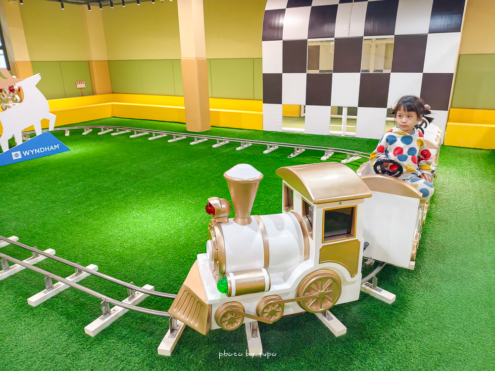 日月潭住宿推薦｜力麗哲園飯店月潭館＋日潭館比較｜高CP值親子飯店、全包式包九族門票樂園門票真的香！