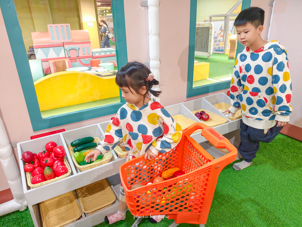 日月潭住宿推薦｜力麗哲園飯店月潭館＋日潭館比較｜高CP值親子飯店、全包式包九族門票樂園門票真的香！