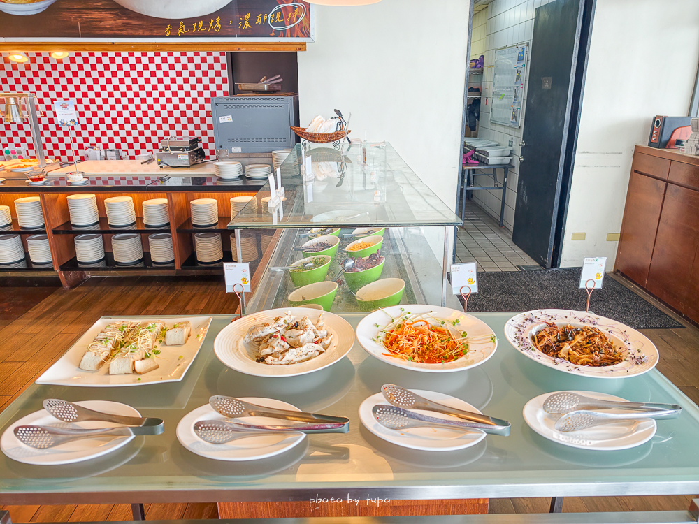 桃園親子飯店推薦【南方莊園渡假飯店】超狂溫水SPA泳池、親子設施、房型開箱，爆米花棉花糖迎賓超有心