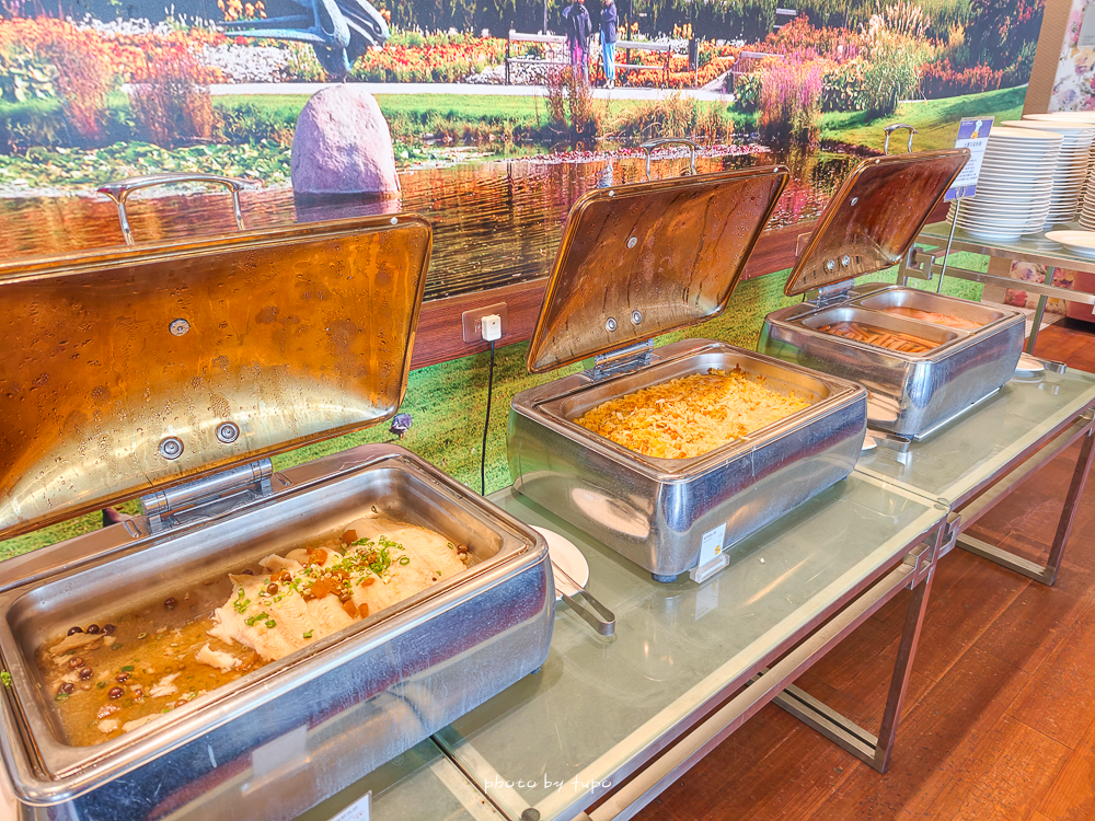 桃園親子飯店推薦【南方莊園渡假飯店】超狂溫水SPA泳池、親子設施、房型開箱，爆米花棉花糖迎賓超有心