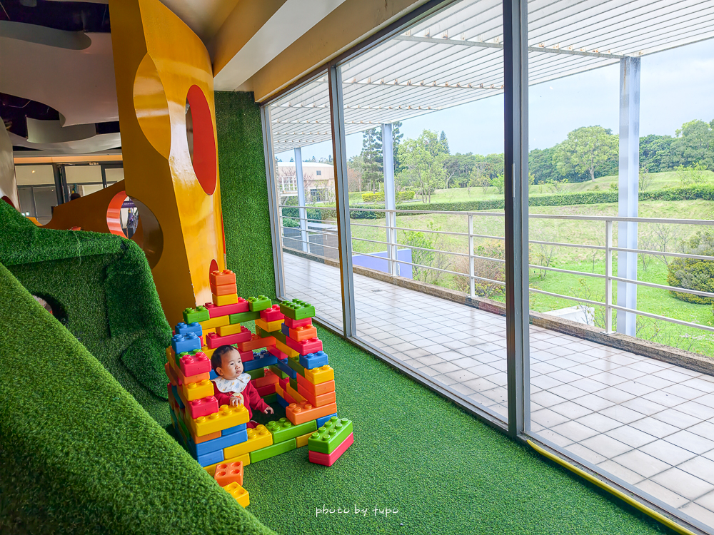 桃園親子飯店推薦【南方莊園渡假飯店】超狂溫水SPA泳池、親子設施、房型開箱，爆米花棉花糖迎賓超有心