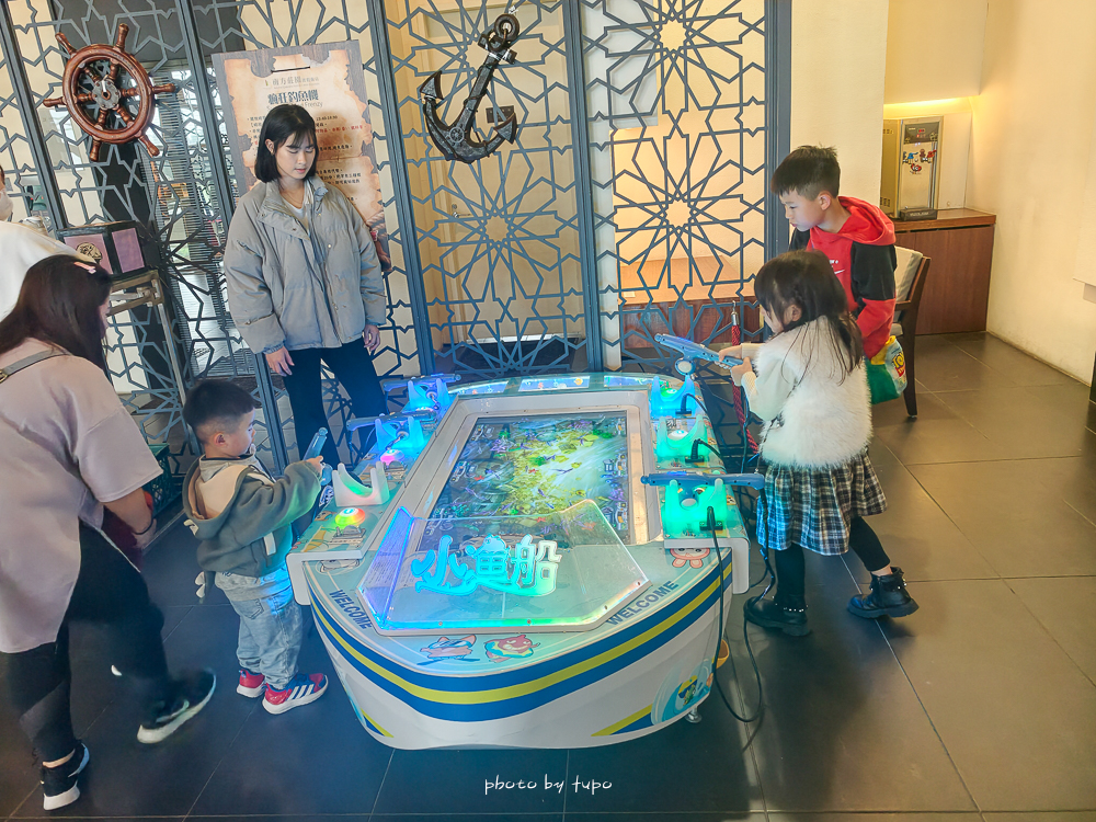 桃園親子飯店推薦【南方莊園渡假飯店】超狂溫水SPA泳池、親子設施、房型開箱，爆米花棉花糖迎賓超有心