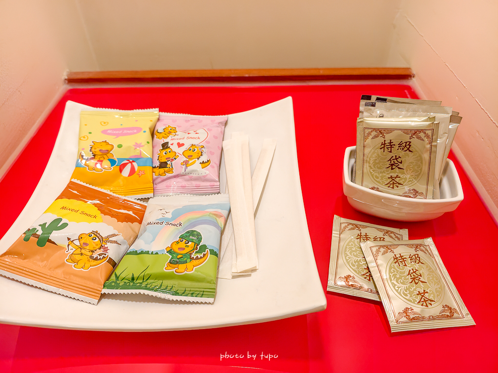 桃園親子飯店推薦【南方莊園渡假飯店】超狂溫水SPA泳池、親子設施、房型開箱，爆米花棉花糖迎賓超有心