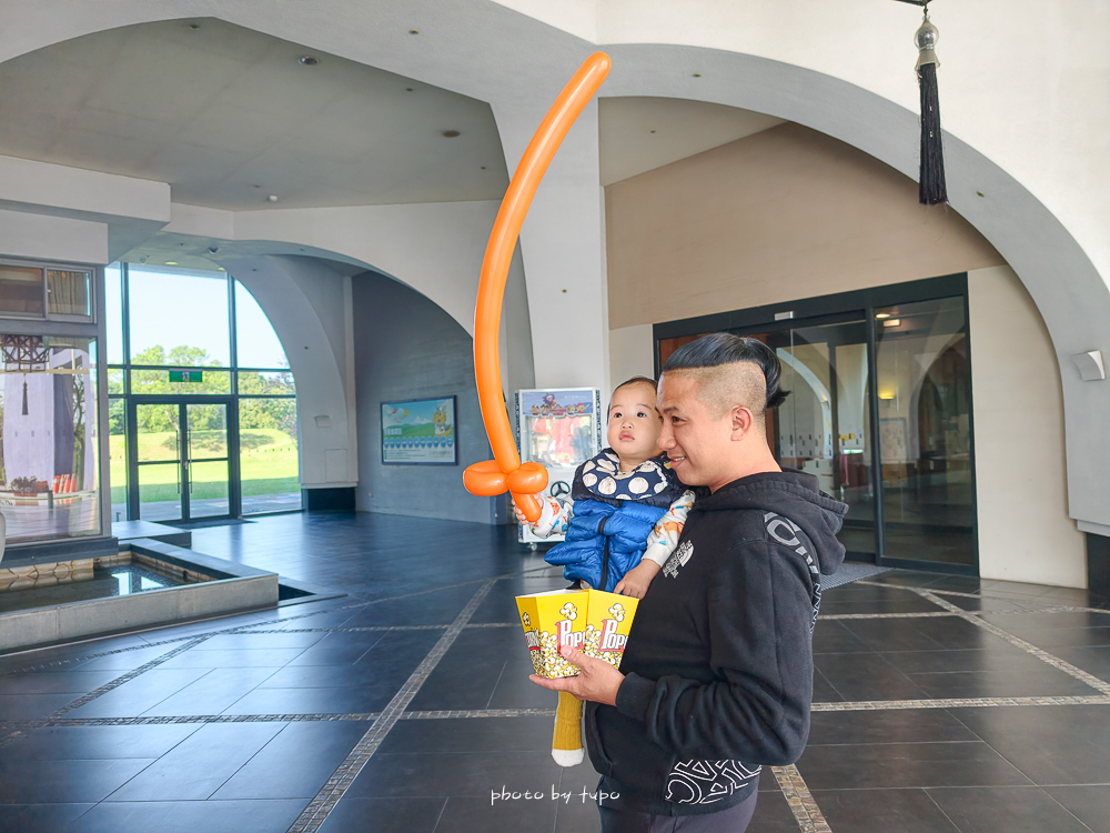 桃園親子飯店推薦【南方莊園渡假飯店】超狂溫水SPA泳池、親子設施、房型開箱，爆米花棉花糖迎賓超有心