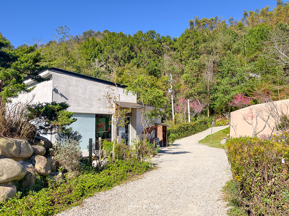 南投森林系Villa推薦｜葉子祕境 YATS 森林Villa 1.2萬坪森林秘境住宿，暑假首檔優惠升等一泊三食晚餐免費送