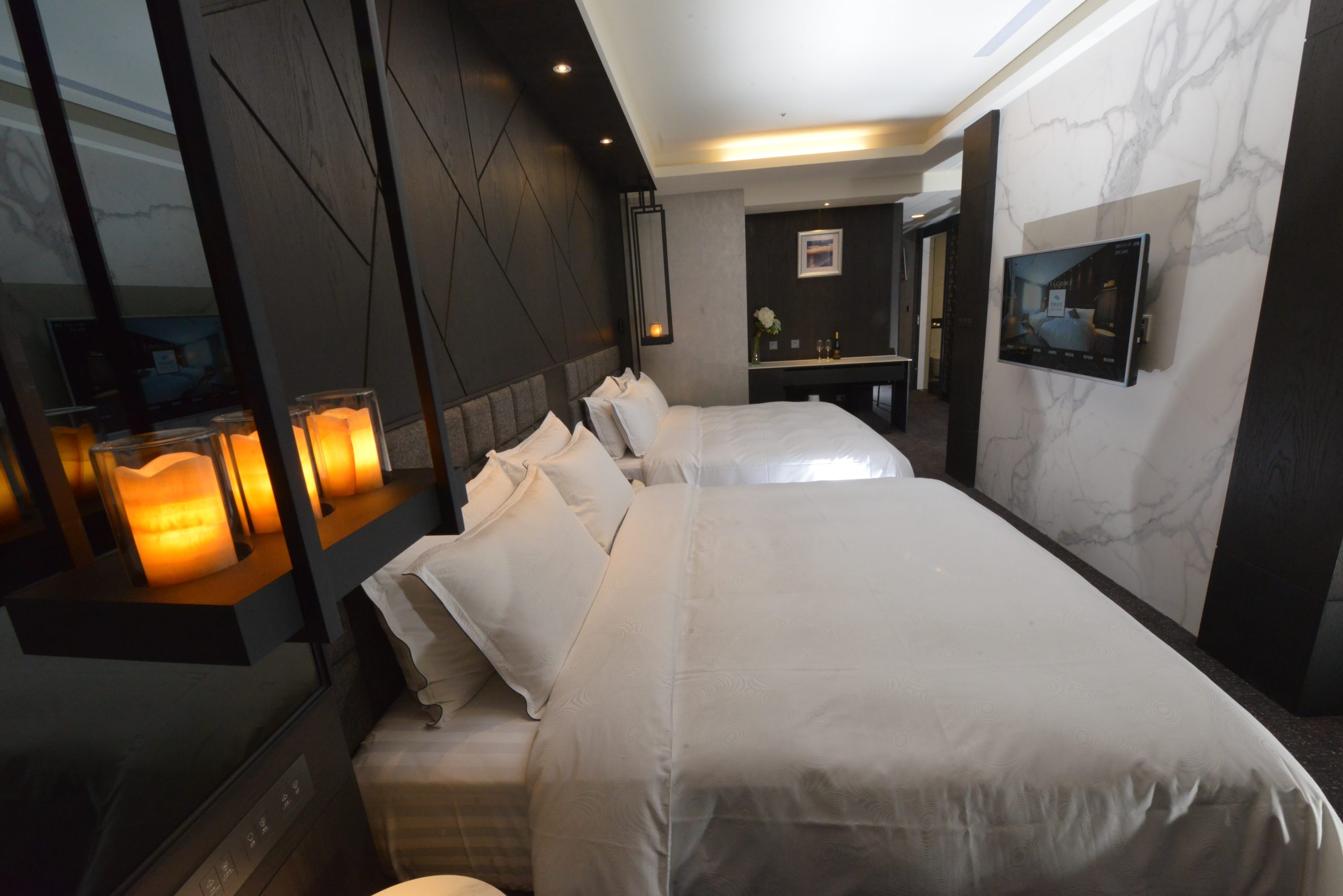 台南親子飯店團購「夏都城旅安平館」超狂2xxx就可以入住，暢遊200坪親子遊戲區、游泳池