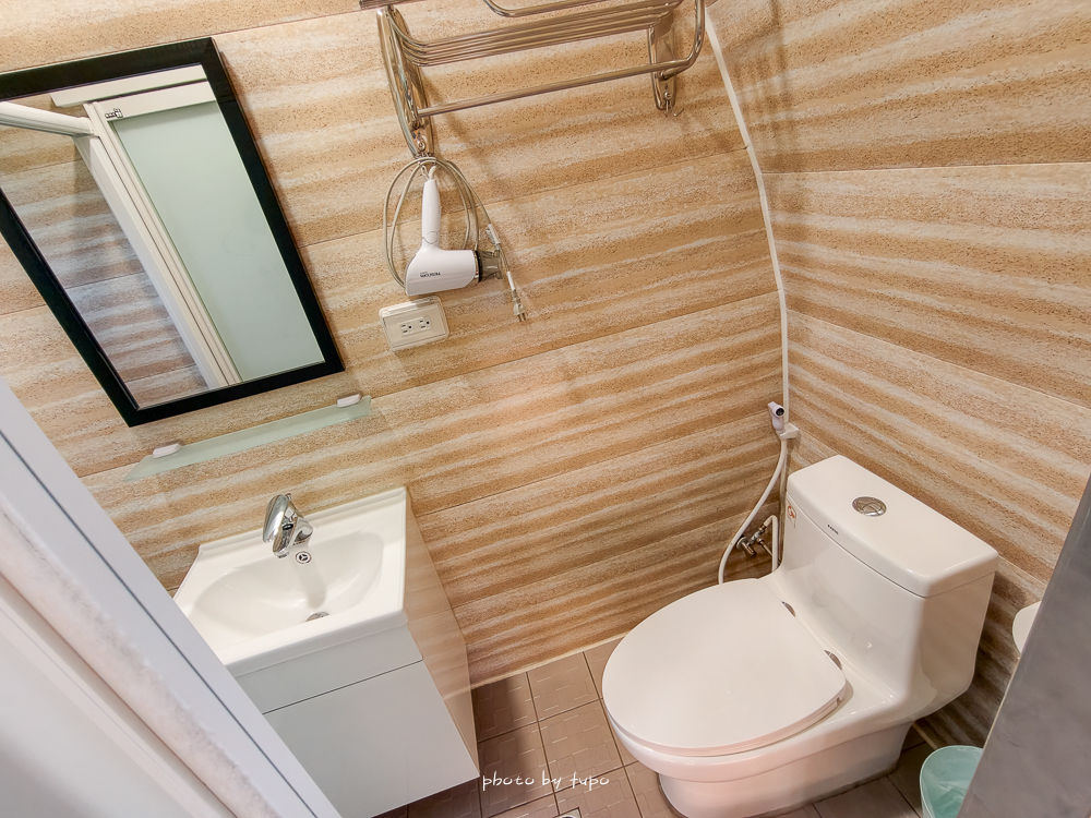 牛仔星村露營攻略｜桃園埔心農場豪華露營，一泊三食＋夜遊體驗＋高爾夫球車玩到滿，大人版蘭城晶英