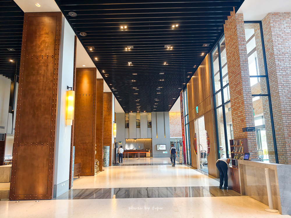 嘉義長榮文苑酒店住宿開箱｜故宮南院親子飯店推薦、泳池設施、餐點平價一次看