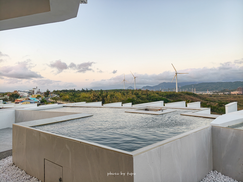 墾丁海景飯店推薦｜風華渡假酒店墾丁館：無邊際泳池＋山海景第一排，早餐吃到13:30超狂