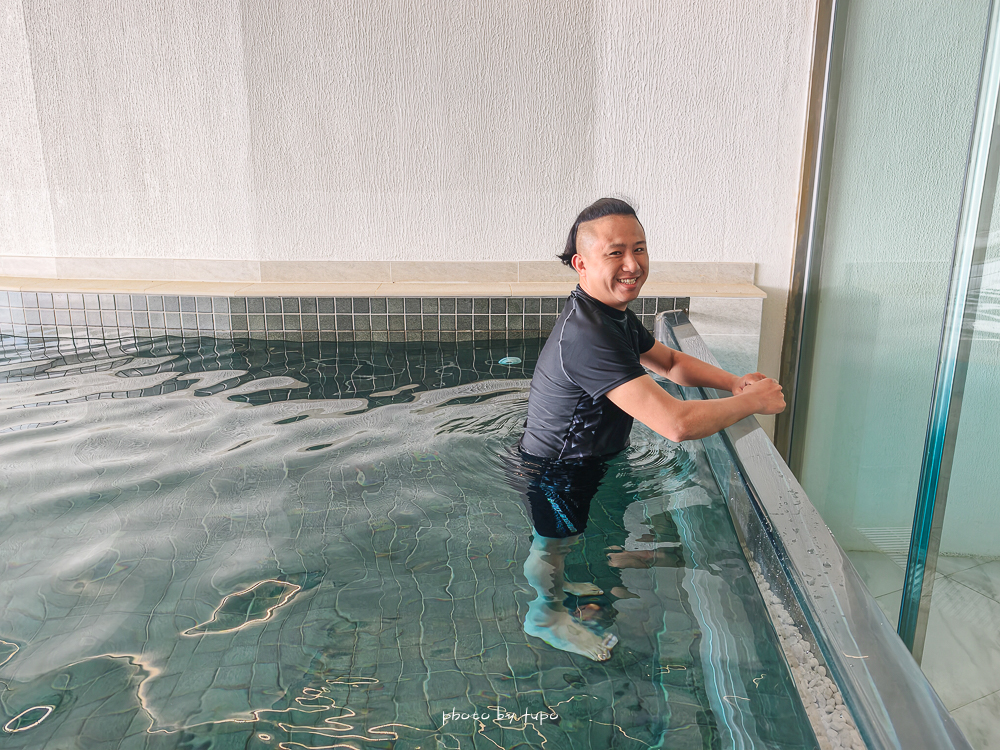 墾丁海景飯店推薦｜風華渡假酒店墾丁館：無邊際泳池＋山海景第一排，早餐吃到13:30超狂