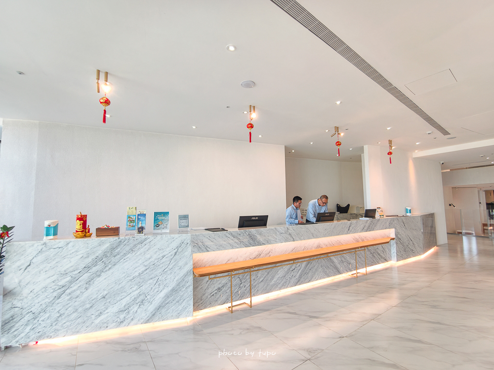 墾丁海景飯店推薦｜風華渡假酒店墾丁館：無邊際泳池＋山海景第一排，早餐吃到13:30超狂