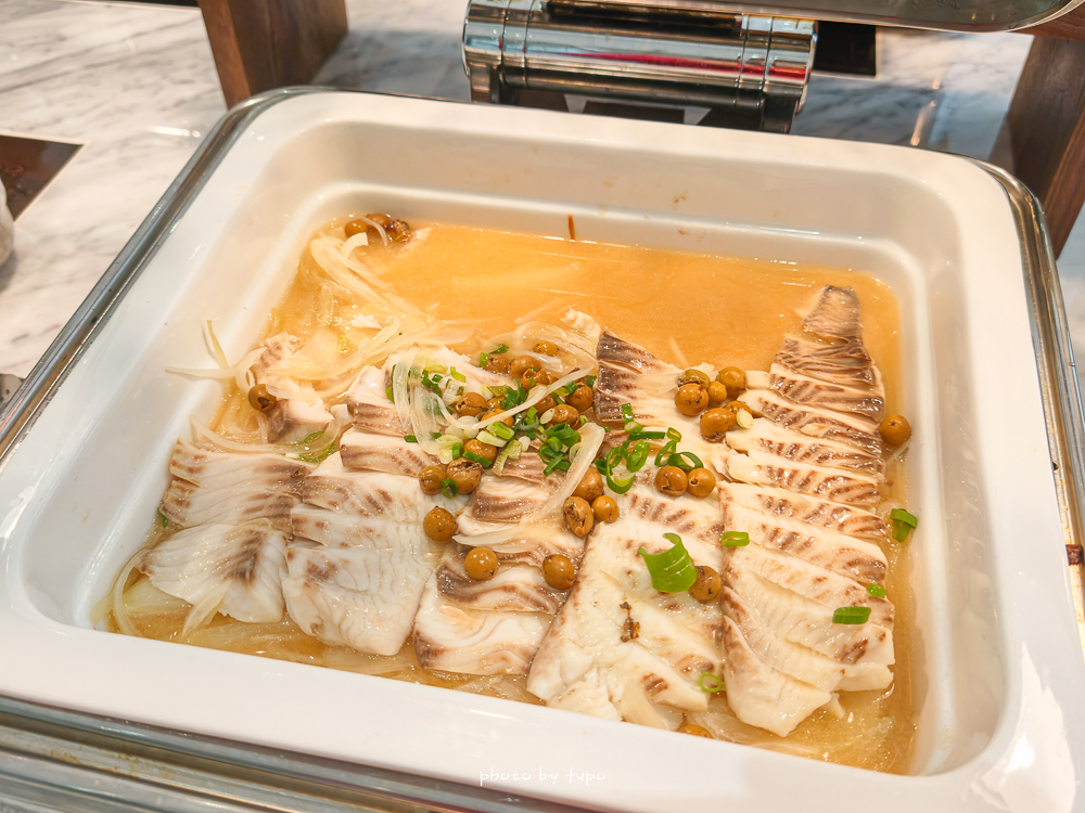 墾丁海景飯店推薦｜風華渡假酒店墾丁館：無邊際泳池＋山海景第一排，早餐吃到13:30超狂