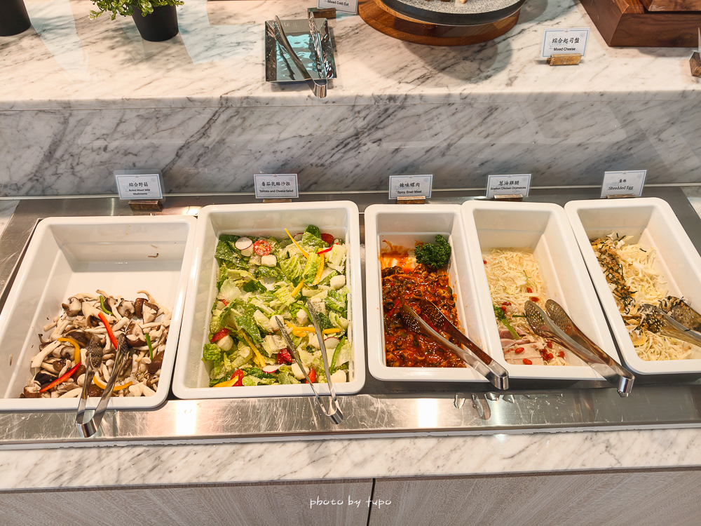 墾丁海景飯店推薦｜風華渡假酒店墾丁館：無邊際泳池＋山海景第一排，早餐吃到13:30超狂