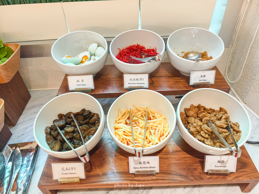 墾丁海景飯店推薦｜風華渡假酒店墾丁館：無邊際泳池＋山海景第一排，早餐吃到13:30超狂