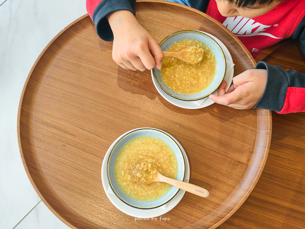 墾丁海景飯店推薦｜風華渡假酒店墾丁館：無邊際泳池＋山海景第一排，早餐吃到13:30超狂