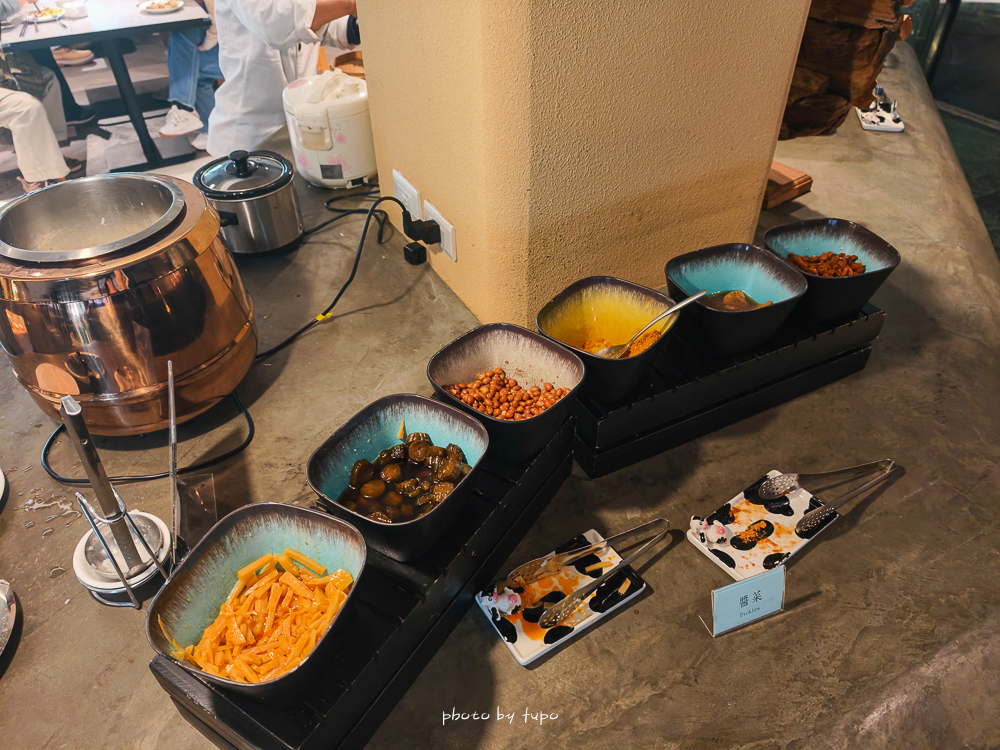 花蓮親子住宿推薦｜兆豐農場-拓村泉旅開箱，動物園區互動、電動車逛園區、溫泉一次玩（最新團購）