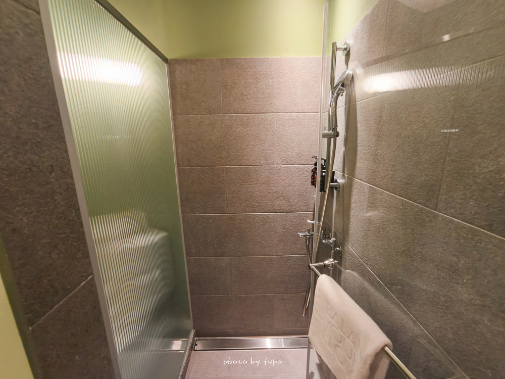 花蓮親子住宿推薦｜兆豐農場-拓村泉旅開箱，動物園區互動、電動車逛園區、溫泉一次玩（最新團購）