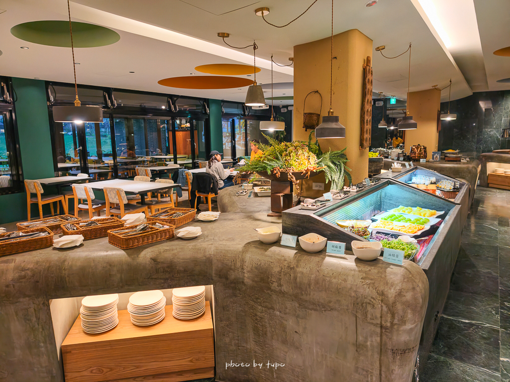 花蓮親子住宿推薦｜兆豐農場-拓村泉旅開箱，動物園區互動、電動車逛園區、溫泉一次玩（最新團購）
