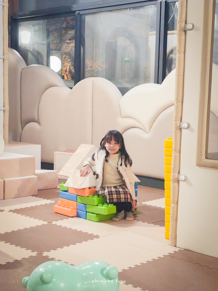 花蓮親子住宿推薦｜兆豐農場-拓村泉旅開箱，動物園區互動、電動車逛園區、溫泉一次玩（最新團購）