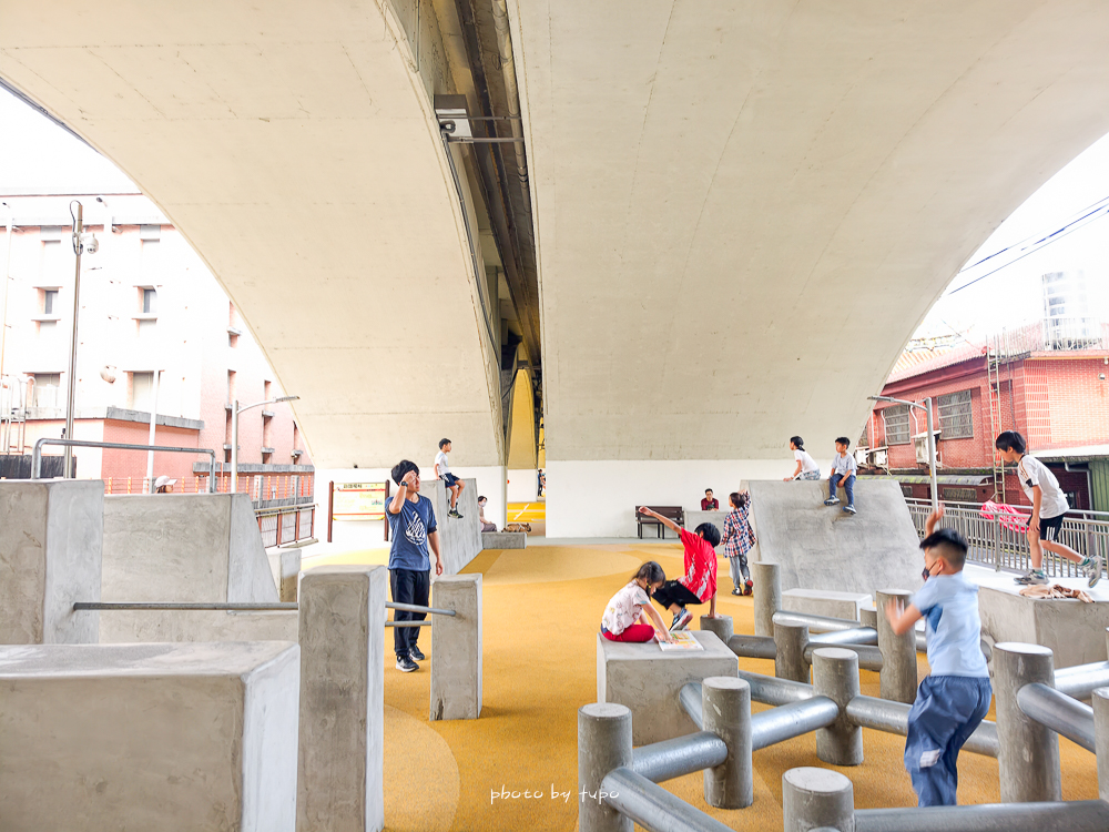 汐止雨天備案景點｜汐止長安橋下公園遊戲區開放！不怕下雨也不怕太陽，七大遊戲區一次玩