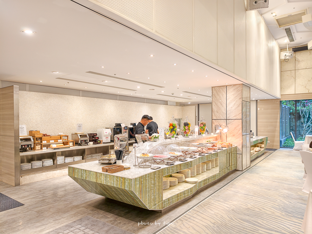 2026 新店住宿推薦｜新店白金花園酒店實住開箱，免費接駁車直送、B1 健身房 KTV 、招牌白金牛肉麵必吃