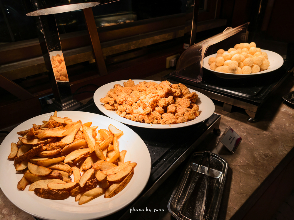 高雄親子飯店推薦｜高雄義大皇家酒店住宿開箱，滑水道＋義大樂園玩到翻，暑假優惠必住