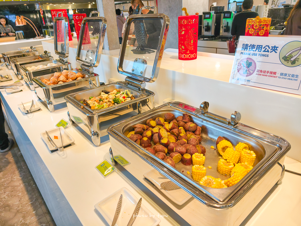 花蓮親子飯店推薦｜勤天大飯店花蓮館，水豚君主題房＋房內溜滑梯球池＋一泊三食宵夜吃到飽