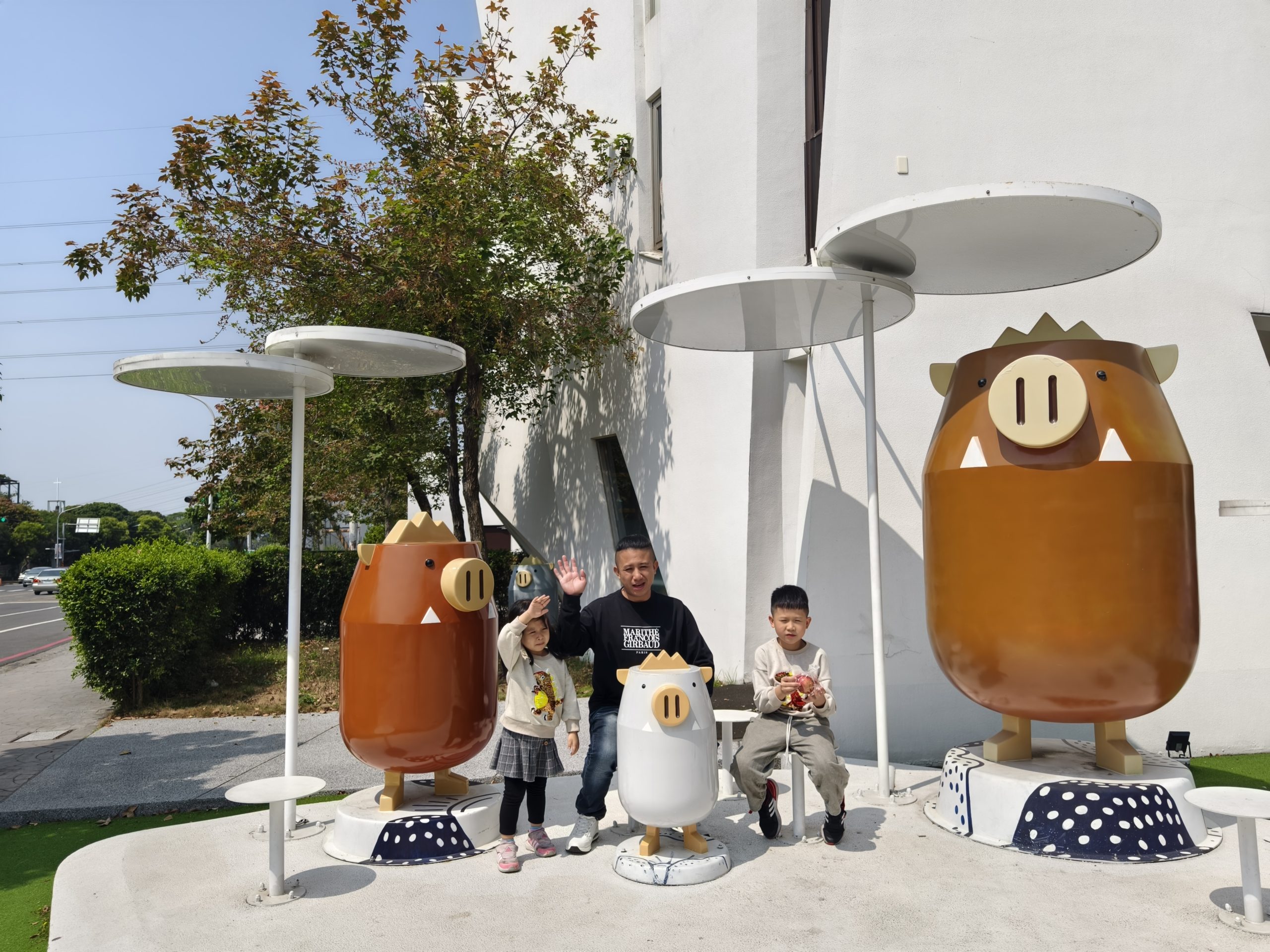 2026嘉義親子飯店推薦｜天成文旅-繪日之丘三訪實住開箱，親子溫馨溜滑梯房．怕你餓一泊四食．復古柑仔店．消夜吃飽飽｜小腹婆團購優惠 @小腹婆大世界