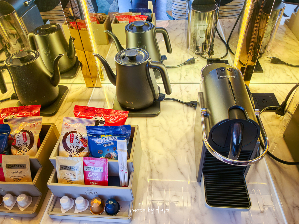 台中住宿推薦2026|最強黑馬奢華飯店!OKU Hotel Taichung歐酷酒店,米其林指南推薦、三層樓高室內酒塔、冠軍調酒師酒吧,近台中車站 台中住宿推薦2026|最強黑馬奢華飯店!OKU Hotel Taichung歐酷酒店,米其林指南推薦、三層樓高室內酒塔、冠軍調酒師酒吧,近台中車站
