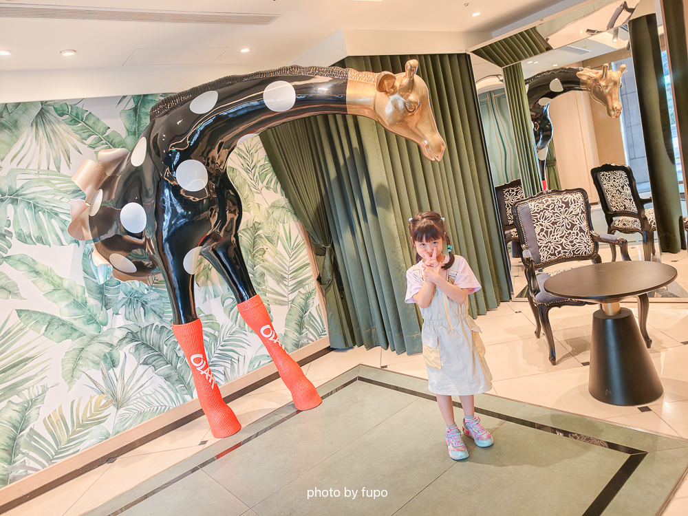台中住宿推薦2026｜悅樂旅店台中文心OLAH，超大交誼廳．20種宵夜泡麵吃到飽．近崇德文心捷運｜小腹婆團購優惠