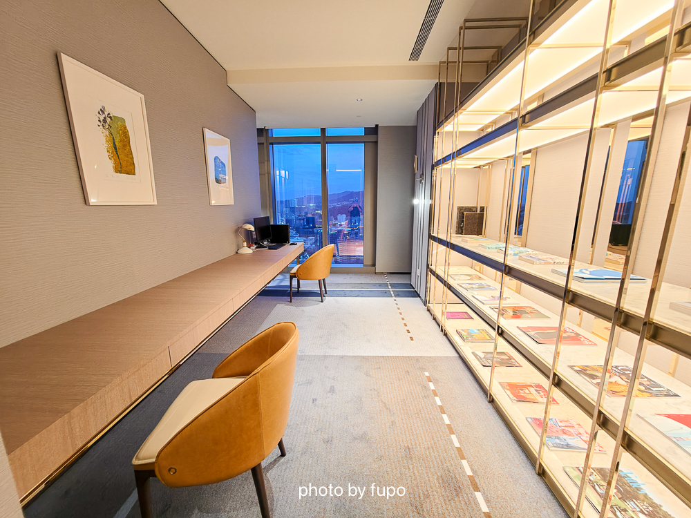 2026台北住宿推薦｜台北漢來大飯店實住開箱，無邊際泳池．25F貴賓軒行政酒廊吃到飽．島語自助餐．南港展覽館旁｜小腹婆團購優惠
