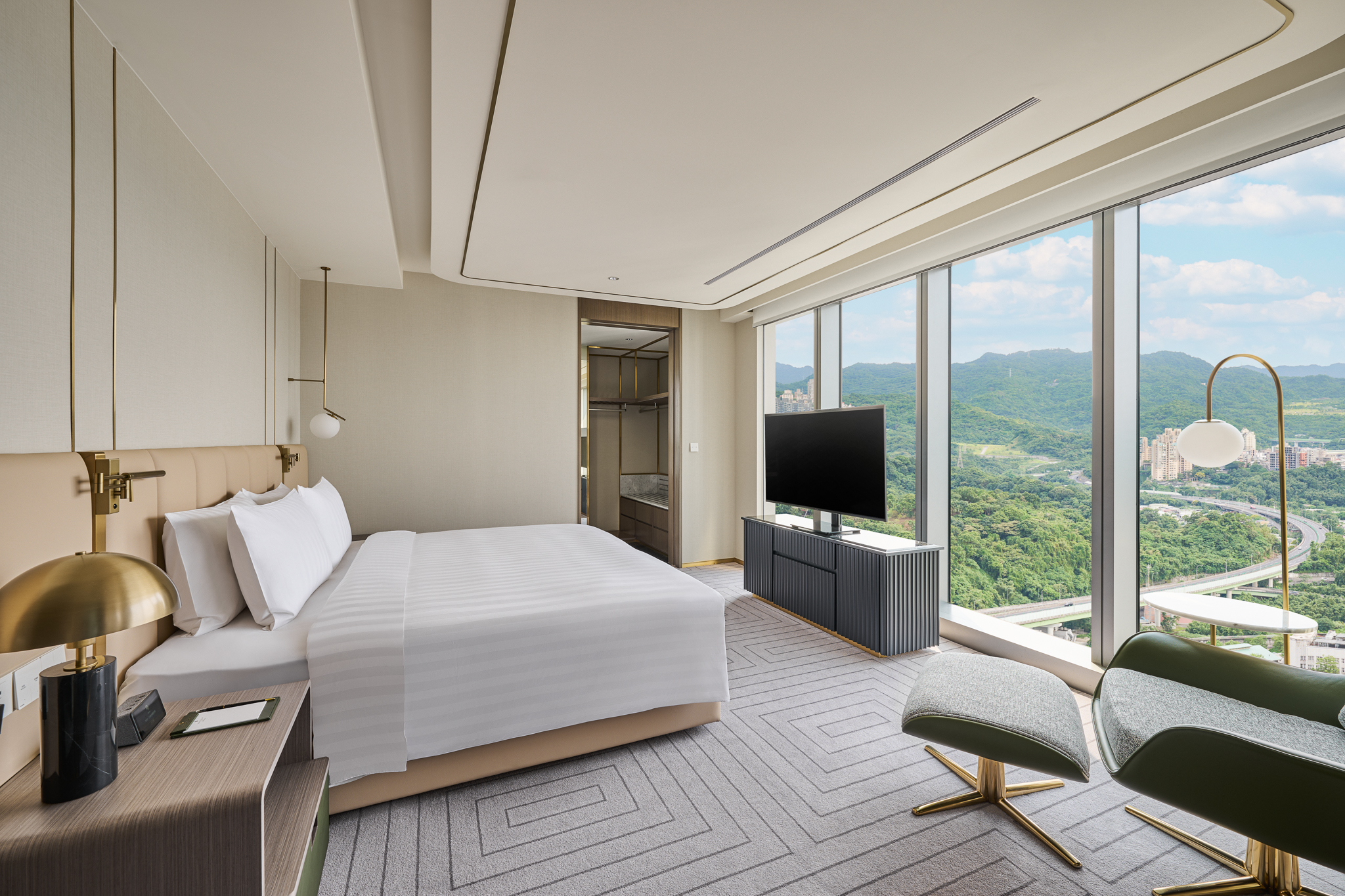 2026台北住宿推薦|南港漢來大飯店實住開箱,無邊際泳池.25F貴賓軒行政酒廊吃到飽.島語自助餐.南港展覽館旁|小腹婆團購優惠 2026台北住宿推薦|南港漢來大飯店實住開箱,無邊際泳池.25F貴賓軒行政酒廊吃到飽.島語自助餐.南港展覽館旁|小腹婆團購優惠